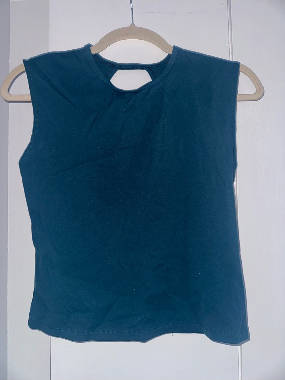 Women’s workout top